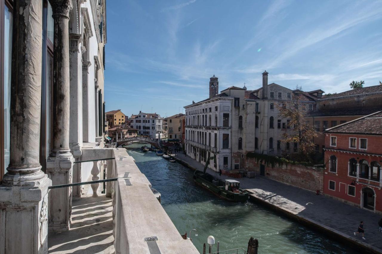 Radisson Collection Hotel, Palazzo Nani Венеция Экстерьер фото The Canal Vena