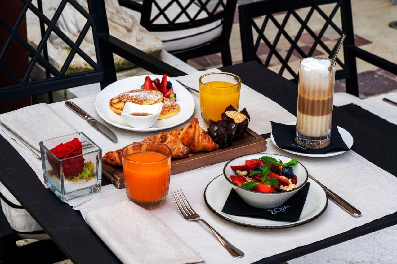 Radisson Collection Hotel, Palazzo Nani Венеция Экстерьер фото Breakfast at the hotel
